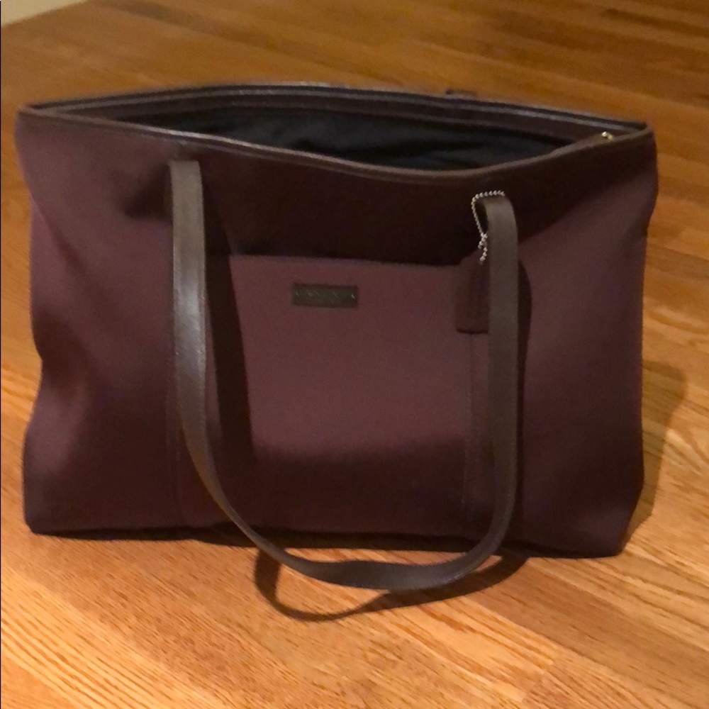 Coach Tote - Picture 1 of 3